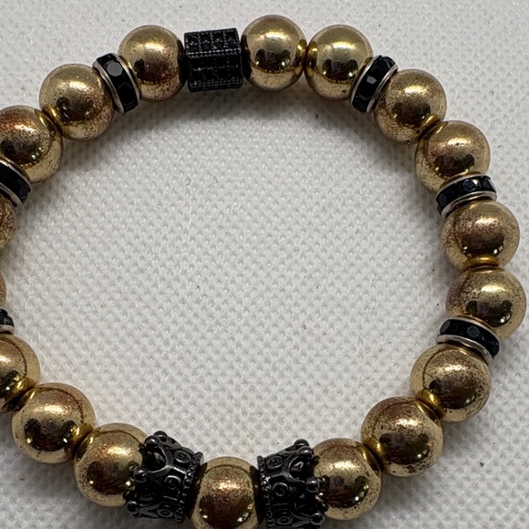 Gold and Black Beaded Bracelet - Picture 4 of 5
